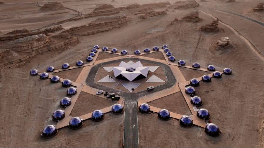火星移民预演场——模拟外星环境的极端生存训练山阳区户外野奢帐篷实验项目